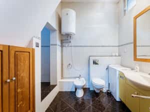 Apartament ultracentral de închiriat — miniatura 4