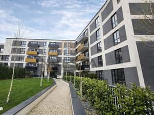 Apartament 3 camere, bloc nou, balcon, zona VIVO! — miniatura 9