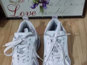 Adidasi Steve Madden (mar.36-22,5cm) — miniatura 2