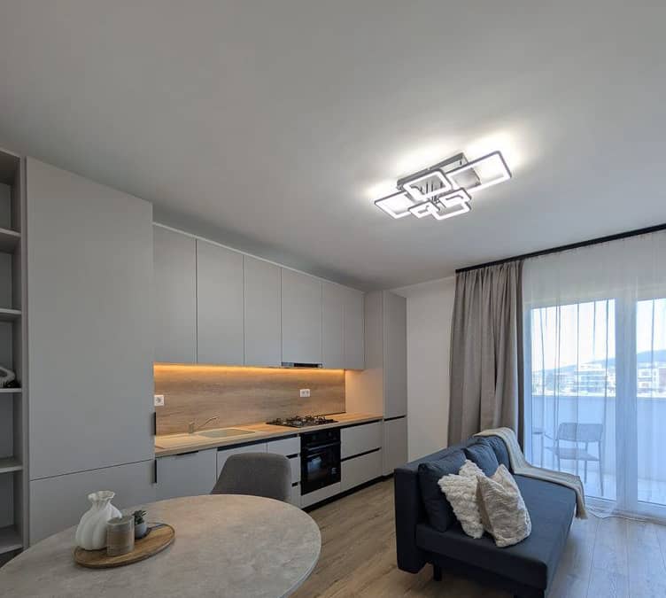 Apartament de 2 camere , PRIMA INCHIRIERE, EROILOR/ FLORESTI — fotografie 1 din 6