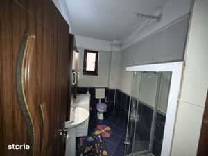 Apartament cu 3 camere openspace zona Nicolina Cug lângă bulevard — miniatura 4