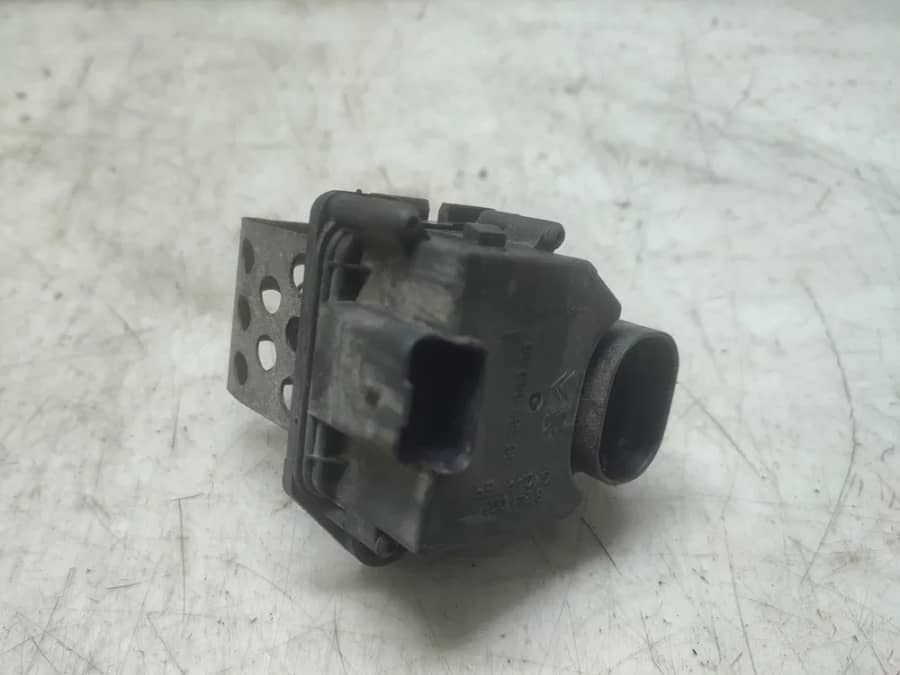 Releu electroventilator gmv 9658508980 Citroen C4 2 (2010 - 2017) 1.6 hdi 9hr — fotografie 1 din 10