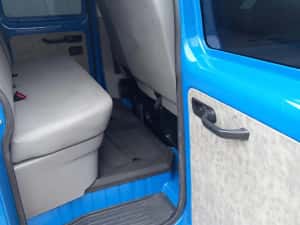 De vânzare VW T5 Doka 6locuri 2009 2.5TDI Euro 4 Aer condiționat Recent adus Germania — miniatura 7