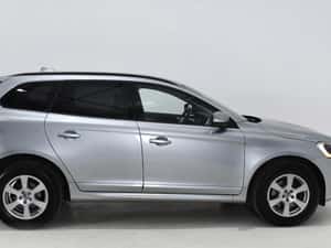 Volvo XC60 Automată 180 HP Diesel — miniatura 3