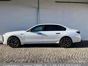 BMW i7 second-hand, electric, 7.467 km, 2024 — miniatura 1
