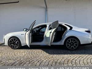 BMW i7 second-hand, electric, 7.467 km, 2024 — miniatura 2