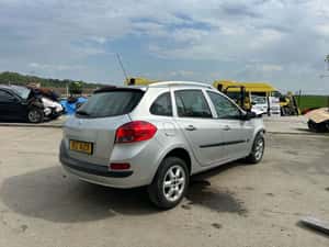 Dezmembrari Renault Clio 3 / 1.5 dCi — miniatura 9