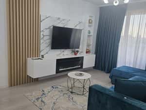 Apartament de lux 3 camere  bloc nou,Calea Bucuresti ,utilat complet — miniatura 1