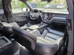 VOLVO XC60 R DESIGN 2022 2.0 398CP E6 Plug In Hybrid 4x4 Automat Camera Distronic Line Side Asist Navigatie Pilot Comp Ful Led Led Impecabil — miniatura 7