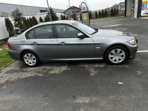 BMW 320 facelift 2011 — miniatura 6