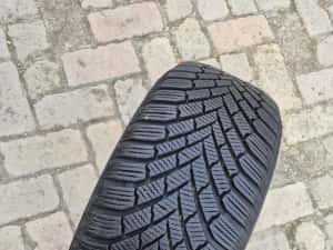 O bucată 205/55 R16 M+S iarnă - una Continental Pirelli — miniatura 9