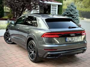 Audi Q8 S-line/Panoramic/ Soft close/Faruri Matrix/ Suspensie pneumatica — miniatura 5