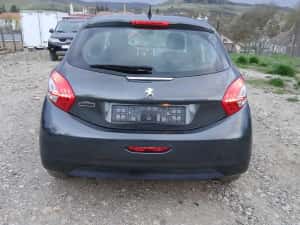 An 2013/Peugeot 208/Euro5/1.0B — miniatura 4