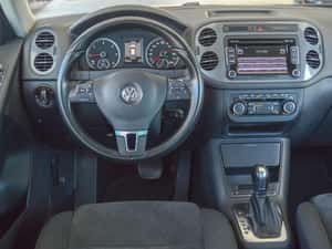 Volkswagen Tiguan 2.0 TDI 4Motion DSG Trend&Fun — miniatura 7
