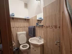 3camere Decomandat cu 2 Grupuri sanitare bloc 1980 Militari-Gorjului