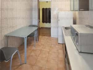 Apartament 3 camere | decomandat | etaj 1- zona Astra-Vulturului — miniatura 5