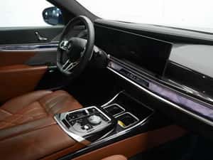 BMW 740 - 2024, 49.990 km, Diesel, București — miniatura 7