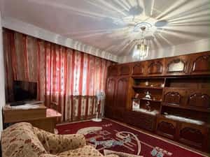 Inchiriez apartament 2 camere Zavoi