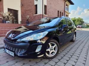Peugeot 308 / 7 locuri / Cutie Viteze Automată