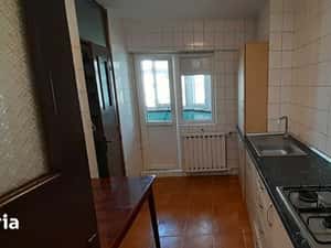 2 camere inchiriere Calea Calarasilor — miniatura 5