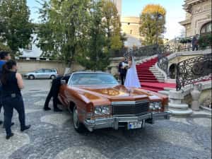 Inchiriez masina, auto de epoca retro nunti petreceri sedinte foto — miniatura 3