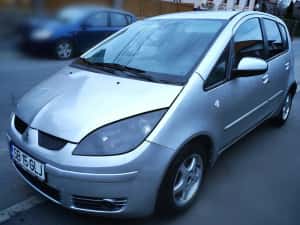 Vând Mitsubishi Colt, diesel, 2008,  95 CP, 1500 cmc,  sau schimb cu  rulotă  turistică — miniatura 1