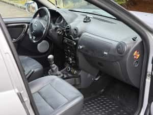 Dacia Duster 1.6 Benzina 4x4  - 2011 (inmatriculata RO) — miniatura 6