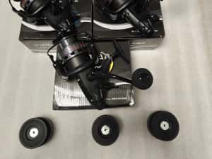 SET 3 Mulinete Wind Blade TB12-60FR, Baitrunner, Tambur metalic 8+1 Ru