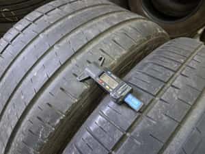 Set anvelope 275/35 R19 cu 245/40 R19 Falken și Bridgestone — miniatura 3
