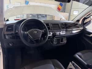 Vw multivan abt power 2.0 239cp avariat — miniatura 5