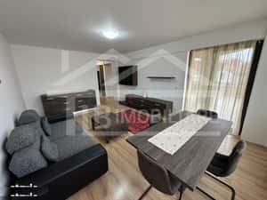 Apartament cu 2 camere, 70mp, terasa, parcare, Zona Centrala