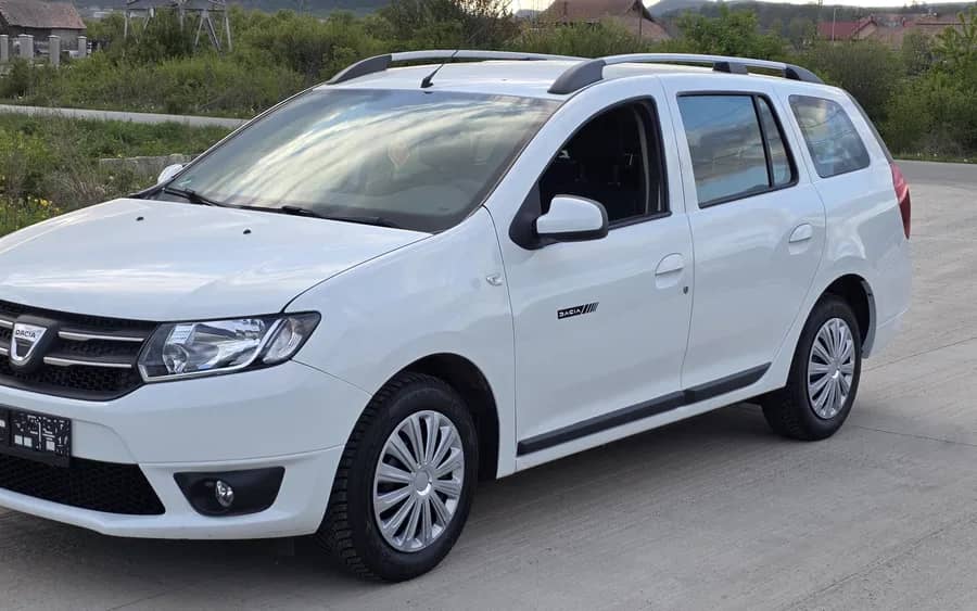 Dacia Logan mcv Laureate an 2016 euro 6 import Germania 1.2 benzină simplu — fotografie 1 din 10