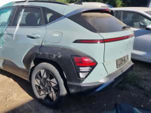 Hyundai Kona Avariat 2025 benzina România — miniatura 1