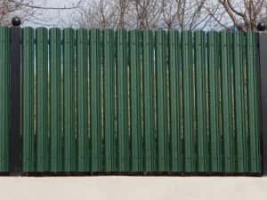Construim garduri și porți stil jaluzea sipca metalica tabla cutata — miniatura 9