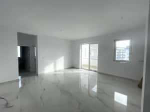 Apartament cu 1 camera la cateva minute situate de Biserica Tosca Musicescu — miniatura 2