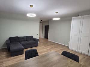 Închiriez apartament 3 camere în bloc nou — miniatura 6