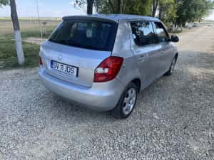 Skoda Fabia 1.2 benzina 2009 — miniatura 3