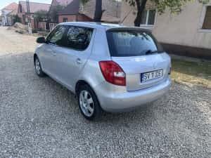 Skoda Fabia 1.2 benzina 2009 — miniatura 4