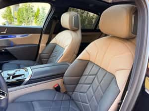 BMW Altele seria-7 Automată 300 HP Diesel — miniatura 3