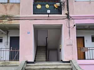 Garsoniera Savinesti spatioasa in zona curata