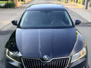 Skoda octavia superb — miniatura 8
