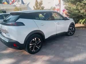 Pegeout E-2008 GT line (Allure), 2021, Electric — miniatura 3