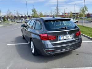 BMW 318i LCI — miniatura 6