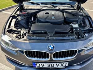 BMW 318i LCI — miniatura 7