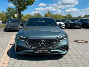 Mercedes-Benz E 300 Hibrid 2023, 4.529 km, 68.244 EUR — miniatura 2