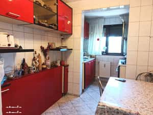 Apartament decomandat langa Piata Minis, Scoala 21 si Liceul A.I.Cuza — miniatura 3