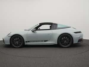 Porsche 992 Cabrio second-hand — miniatura 2