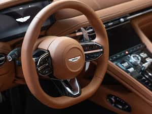 Aston Martin DB12 Cabrio second-hand — miniatura 4