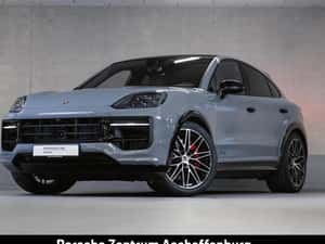 Porsche Cayenne 2024, 34.900 km, 500 cp
