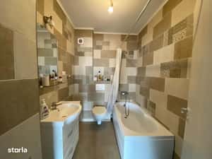 Inchiriez ap cu 2 camere in Andrei Muresanu — miniatura 4